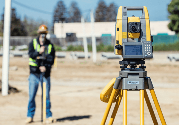 What are the differences between a Theodolite and a Total Station ...